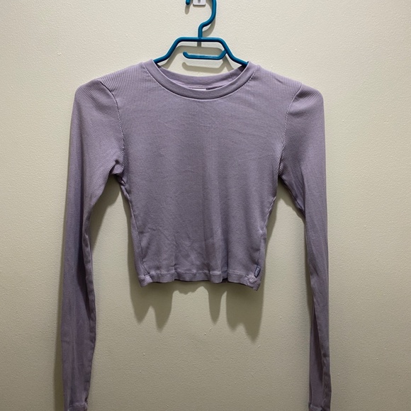 Aritzia TNA Ribbed Cropped Longsleeve - lavender - Picture 3 of 5